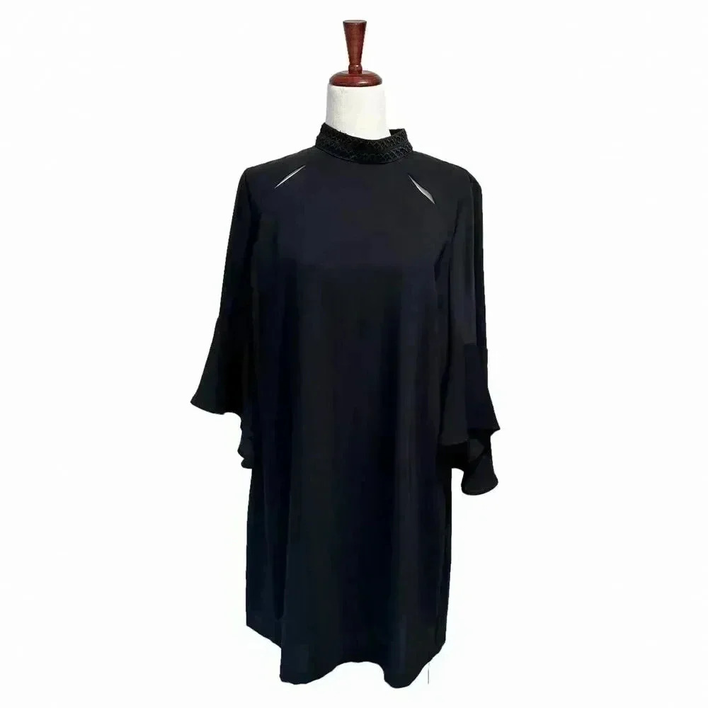 Anna Cate Dress Size Large Shift Trumpet Sleeves Cutout Mockneck